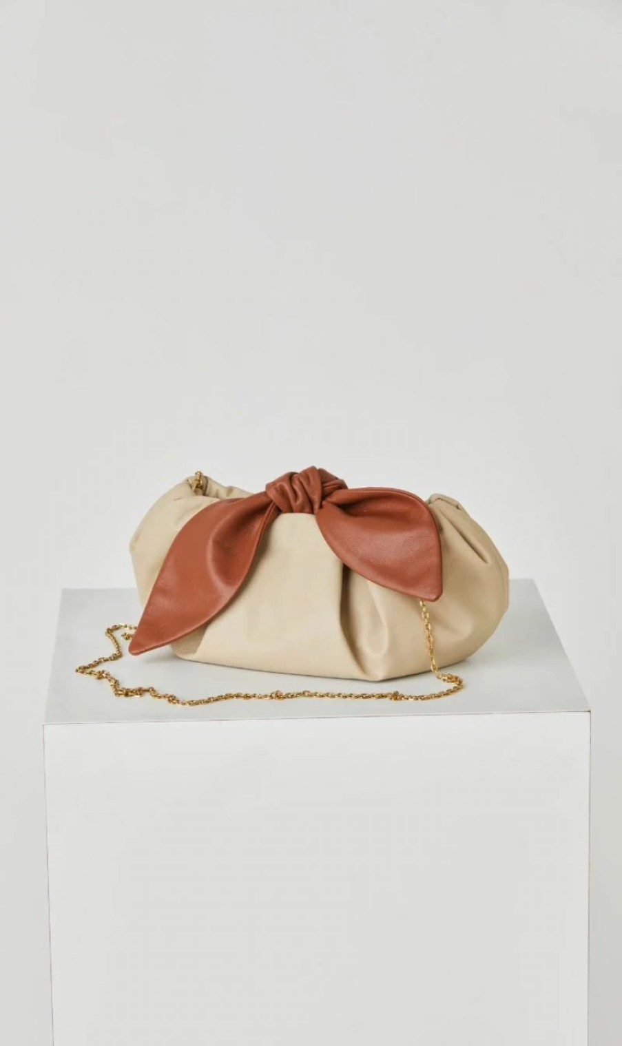 * Rory William Docherty | Daily Bow Bag Taupe/Cinnamon | Bags & Wallets