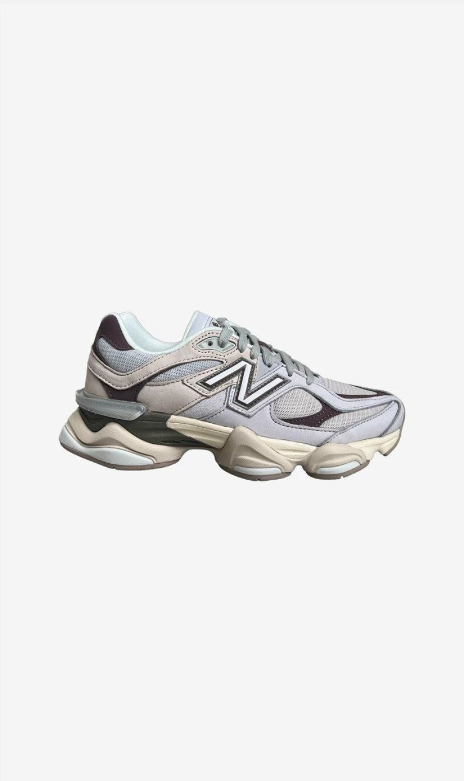 * New Balance | 9060 Fna / Brown | Sneakers