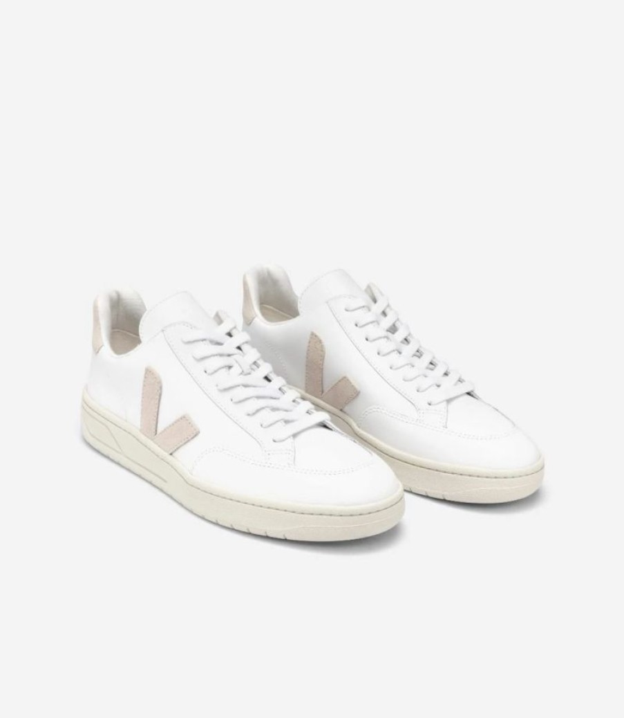 * Veja | V-12 Leather Extra Sable | Sneakers